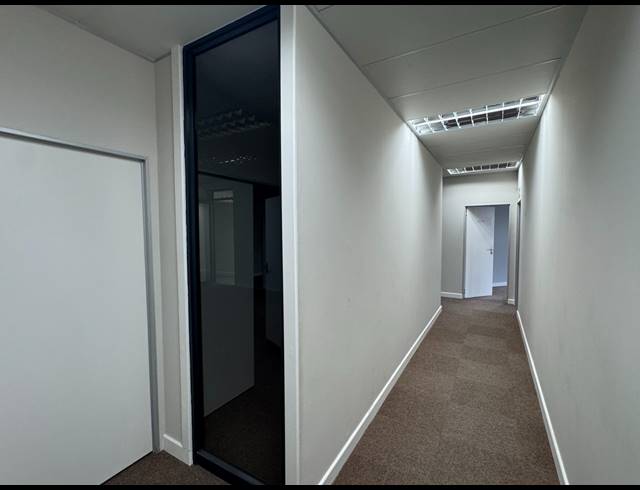 470M² OFFICE TO LET IN WORCESTER CENTRAL